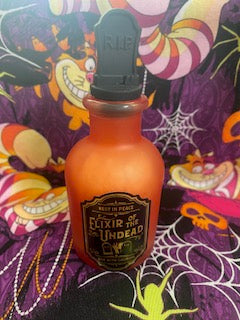 Sweet Spell Bubbling Milk Bath Salts (Elixir Of The Undead Bottle)